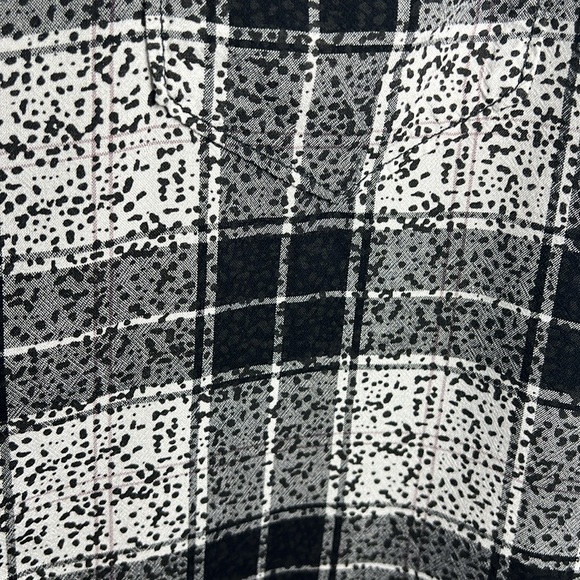 Diesel Long Sleeve Plaid Rayon Viscose Button Down Shirt Size XL Black & White - Picture 7 of 10